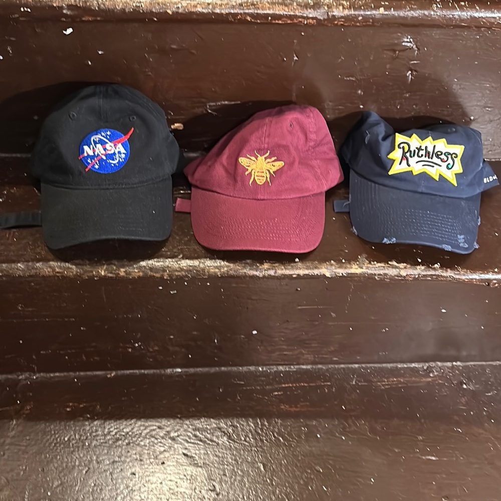 Multiple dad hats